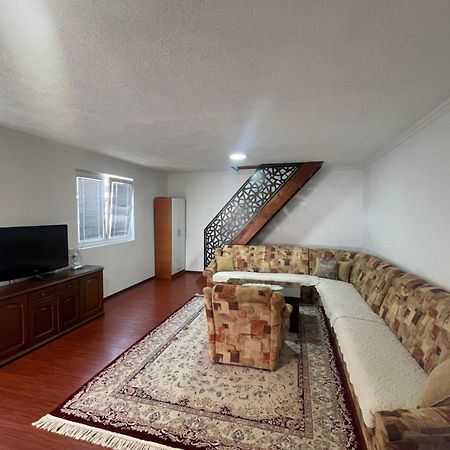 Sara Apartments פלאב מראה חיצוני תמונה