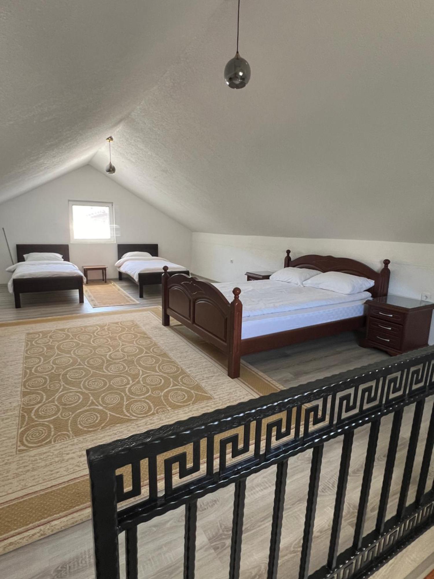 Sara Apartments פלאב מראה חיצוני תמונה